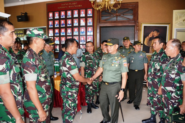 Pangdam IV/Diponegoro menutup gladi posko Korem salatiga